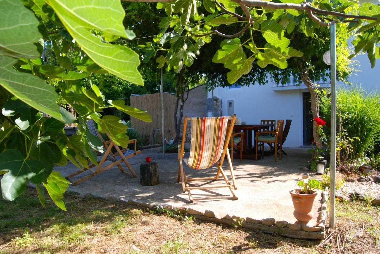 Rustic Holiday Home Miketa Lukoran Eksteriør bilde